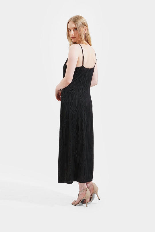 Boat Neck Textured Sleeveless Dress